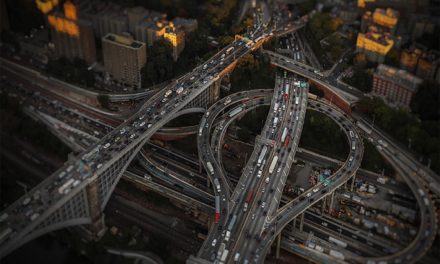 Claudio Edinger exibe exposição inédita em SP