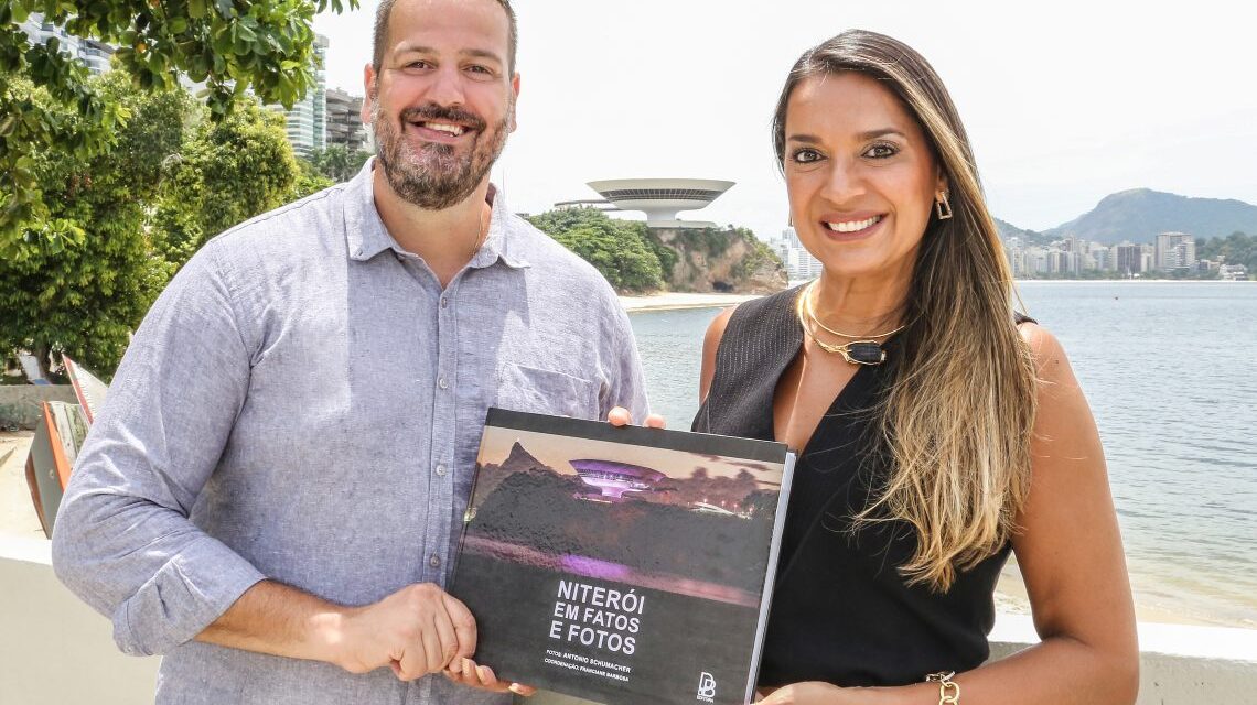 Antonio Schumacher lança livro sobre pontos históricos de Niterói – RJ.