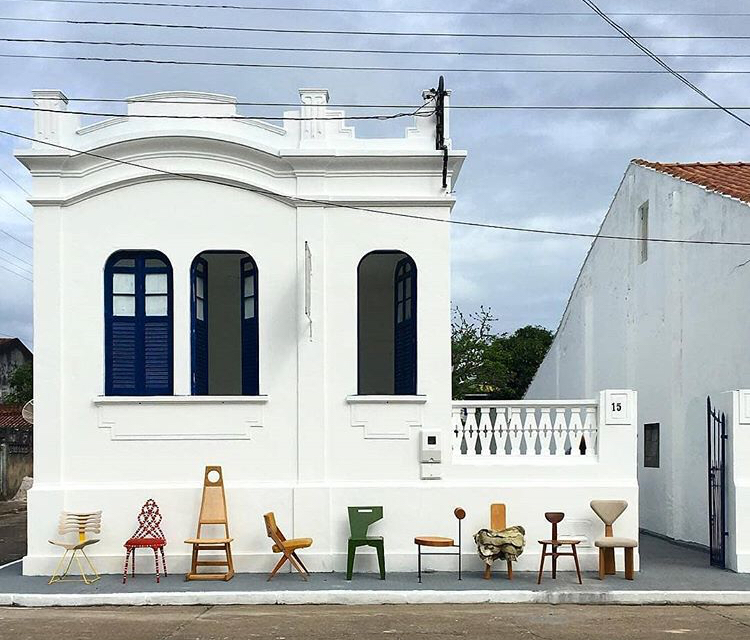 DW! 2019: Eliane Revestimentos traz o icônico Museu das Cadeiras de Belmonte pela primeira vez a São Paulo