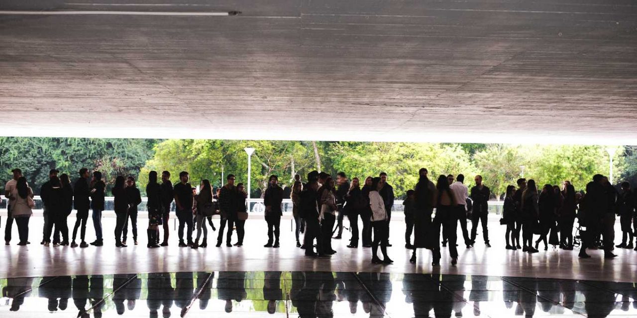 A 14º edição da Bienal Internacional de Arte de Curitiba anuncia novidades.
