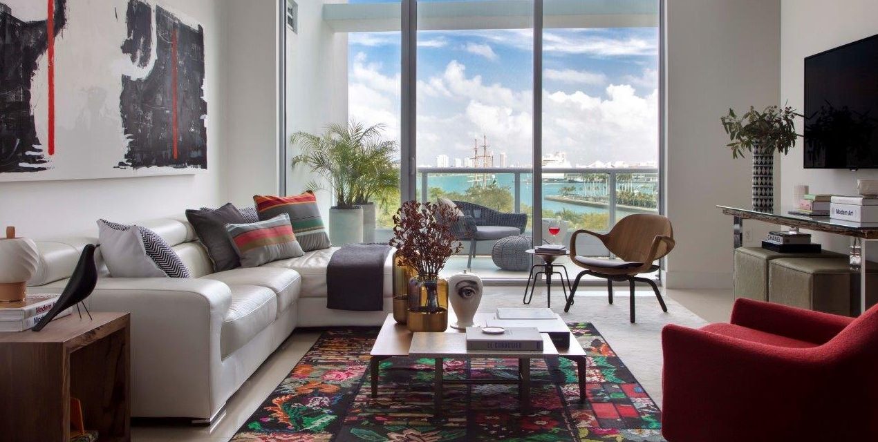 Arquiteta carioca Nayara Macedo assina o décor de um apartamento de 150m2, em Miami.